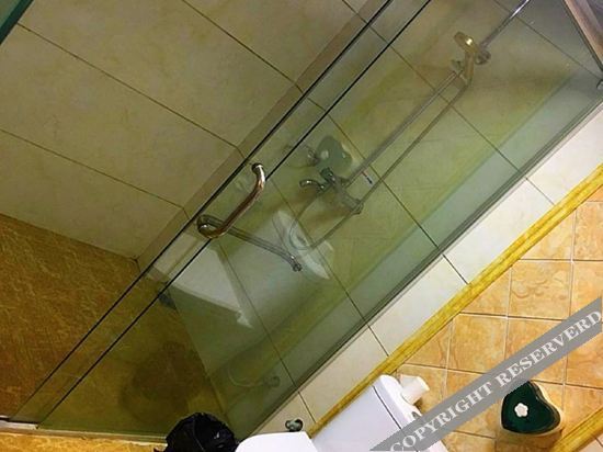 Гуангхан: Towo Holiday Hotel (Guang'an Moore Department)