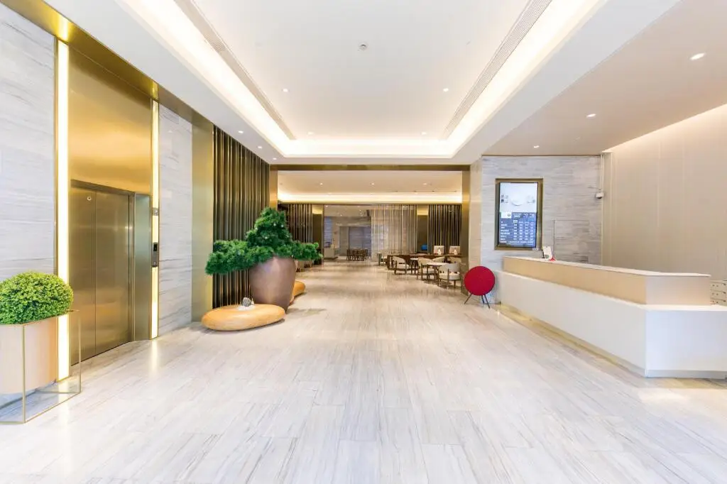 Шанхай: Ji Hotel Shanghai Daning Lingshi Park