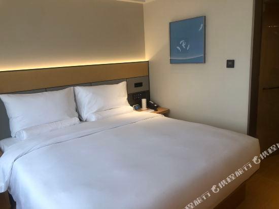 Шанхай: Ji Hotel Shanghai Lujiabang Road Metro Station