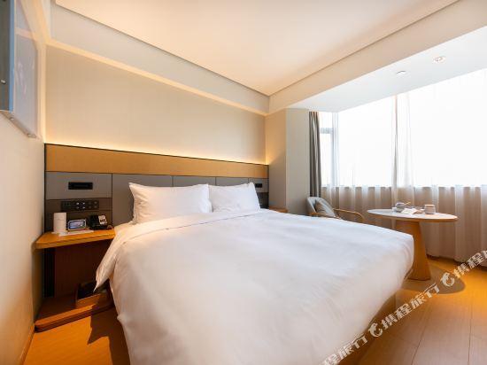Шанхай: Ji Hotel Shanghai Lujiabang Road Metro Station