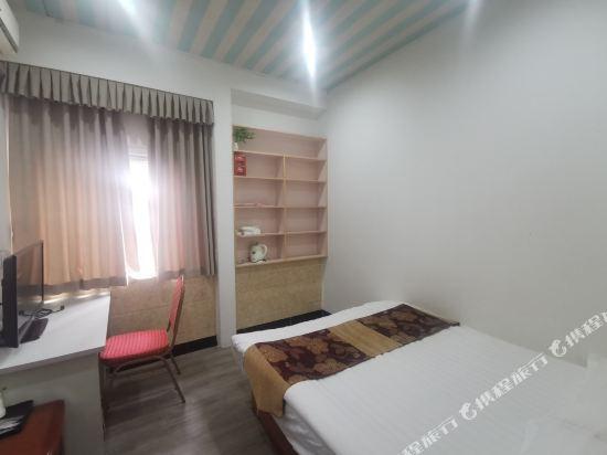 Гуанчжоу: Dongmen Apartment (Guangzhou Pazhou University of Finance and Economics)