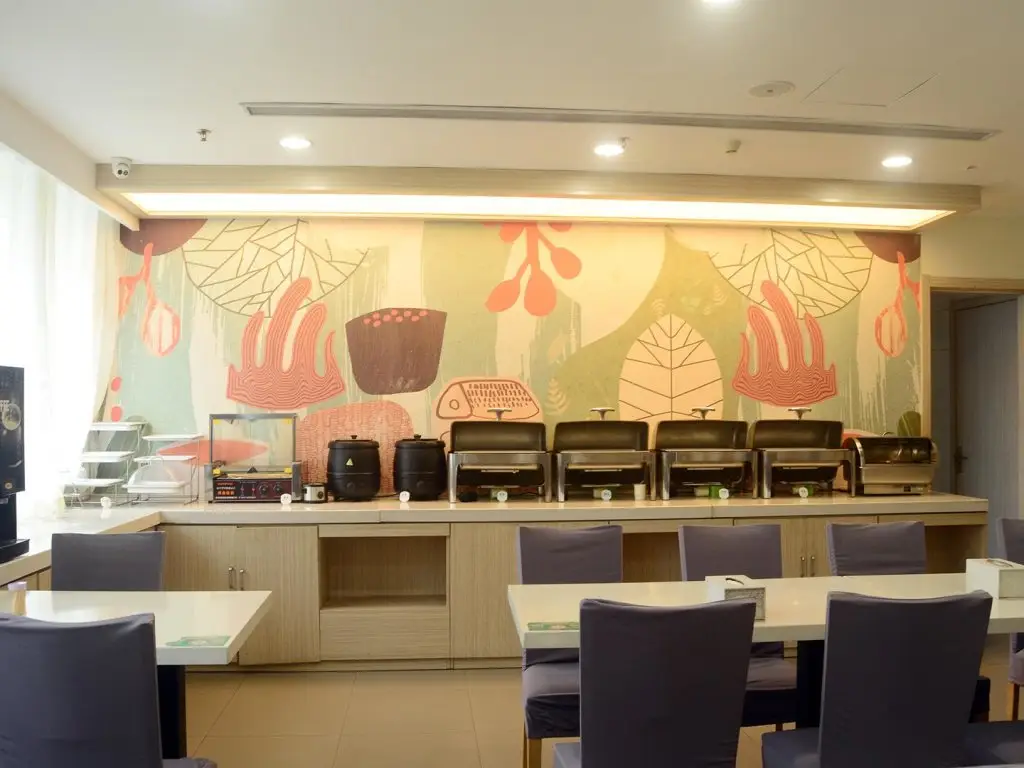 Линьи: Hanting Hotel Linyi Mengshan Avenue