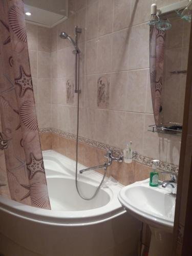 Санкт-Петербург: Guest house on ulitsa Mira 25