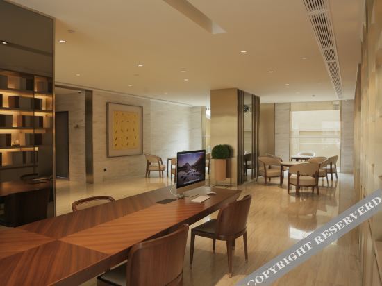 Нанкин: Ji Hotel (Nanjing Ming Palace)