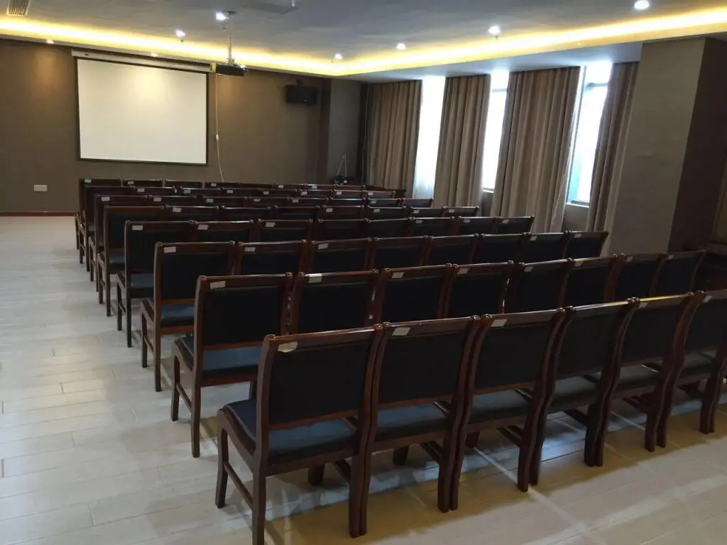 Ляньюньган: Starway Hotel Lianyungang Suning Plaza