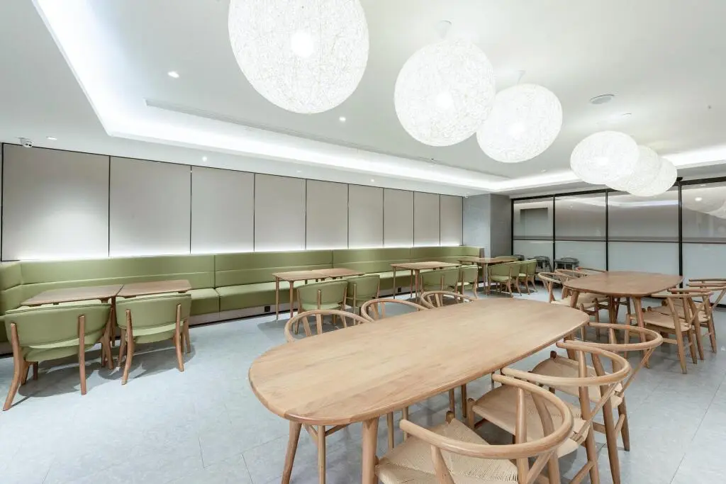 Куньмин: Ji Hotel Kunming Cuihu Zhong Renmin Road
