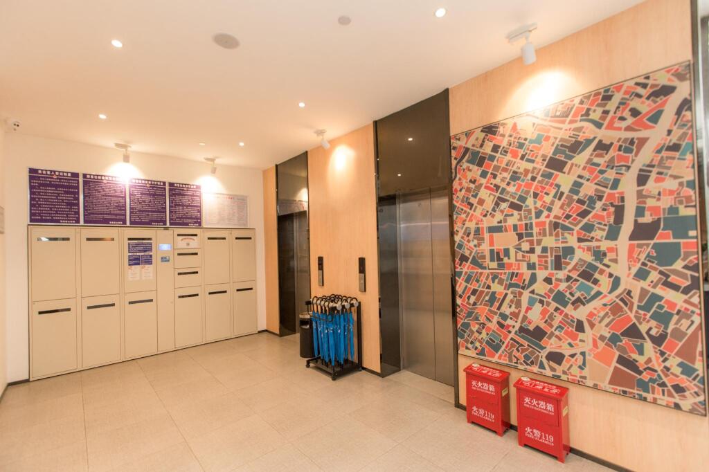 Гуанъюань: Hanting Hotel Guangyuan Cangxi Binjiang Road