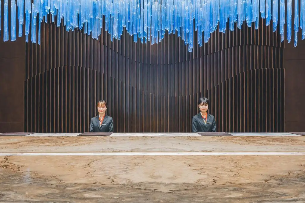 Нинбо: Ning Bo Nan Bu Shang Wu Qu Ya Duo Hotel