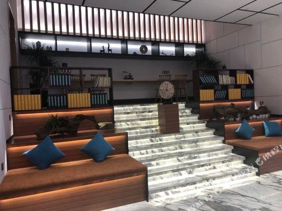 Нинбо: Boning Hotel (Ningbo Nantang Old Street)