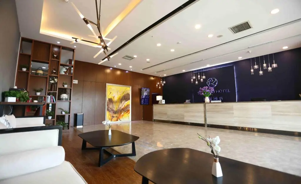 Чжэнчжоу: Starway Hotel Zhengzhou East Railway Station