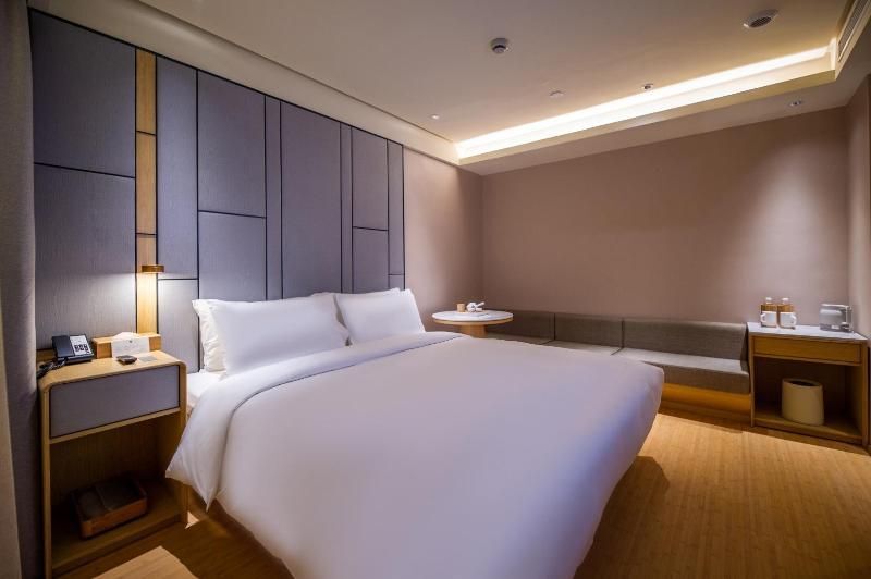 Шанхай: Ji Hotel Shanghai Jiading Bailian Shopping Center