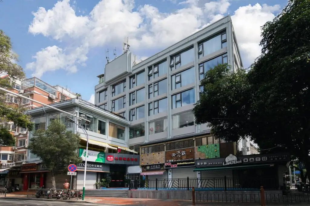 Elan Inn Jingpin Xiamen Jimei Xuechun Metro Station — фото 1