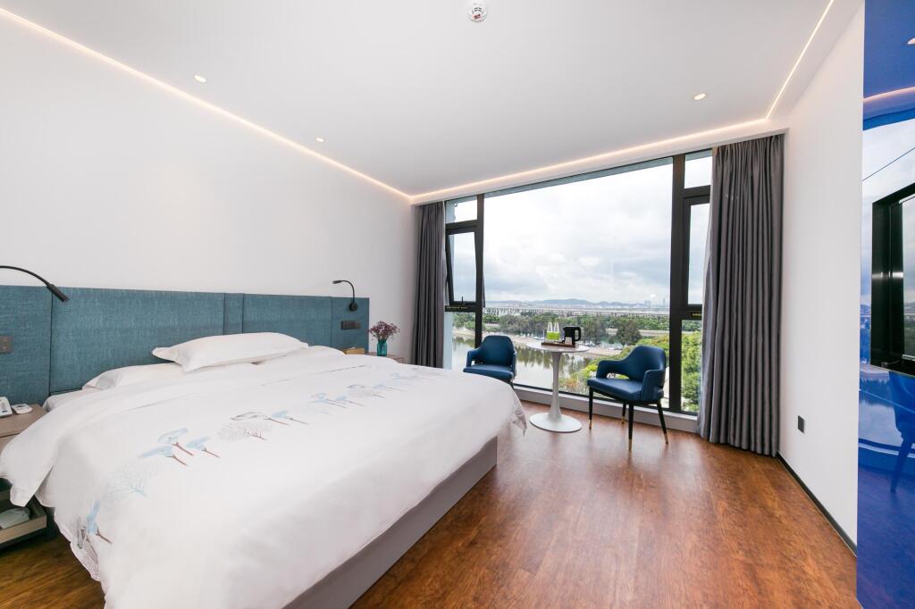 Сямынь: Elan Inn Jingpin Xiamen Jimei Xuechun Metro Station