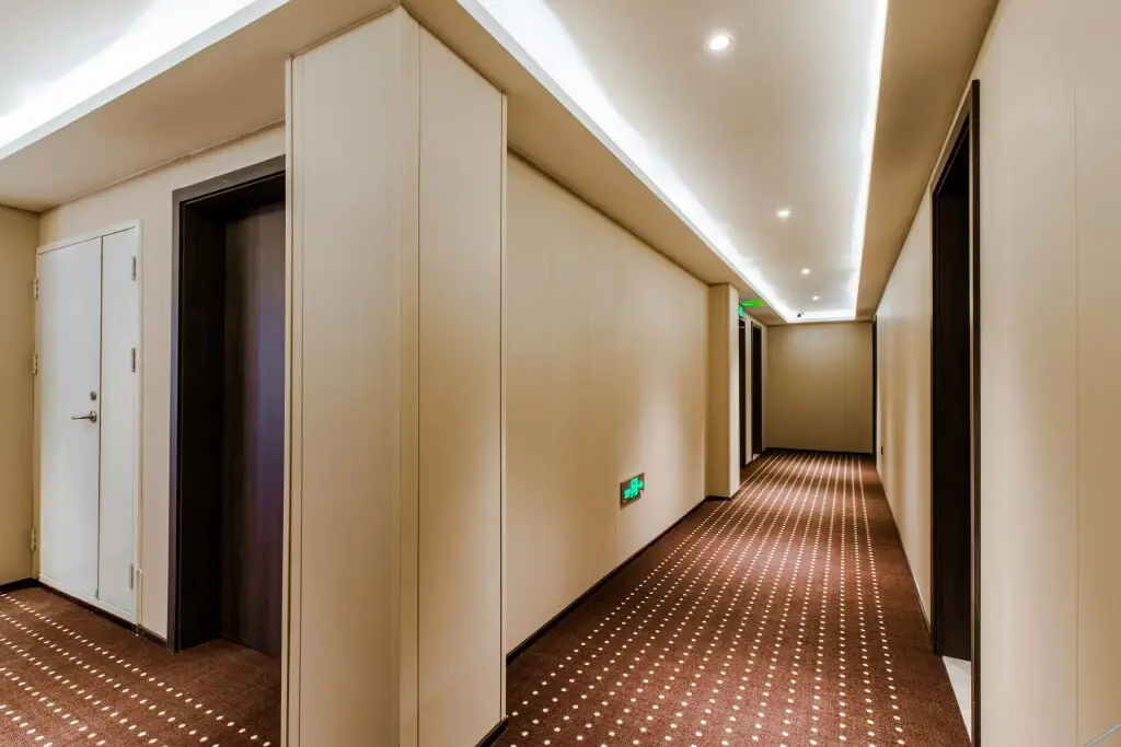 Циндао: Hi Inn Qingdao Jimo Baolong Plaza
