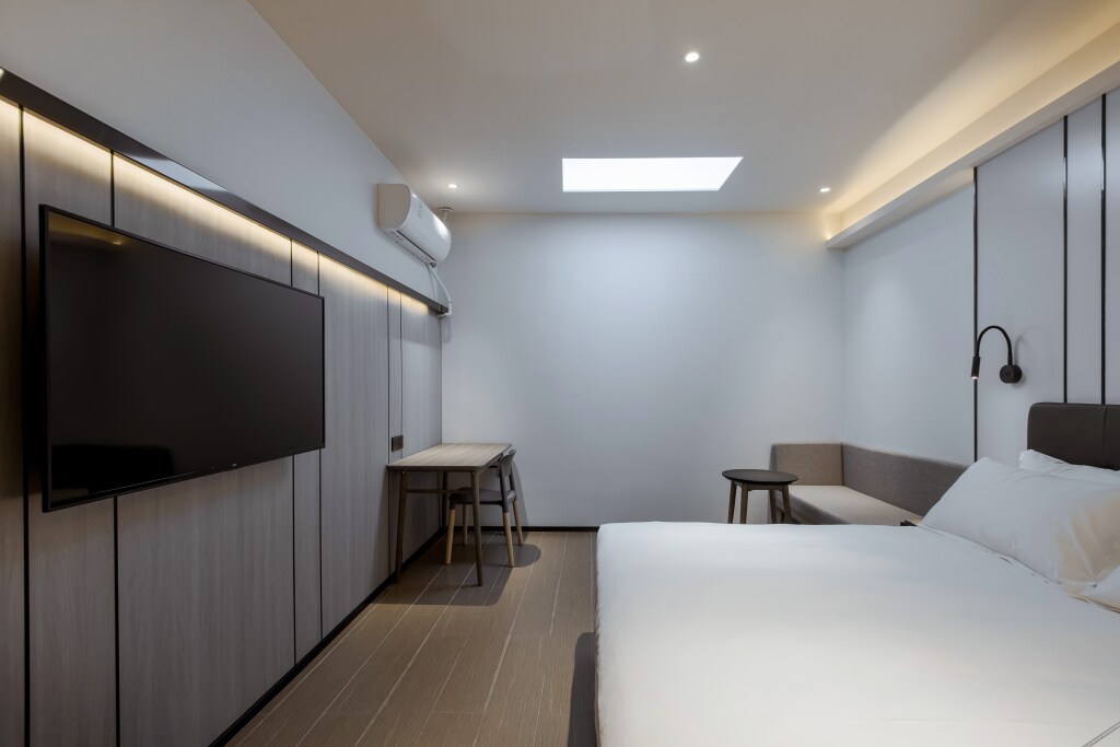 Циндао: Hi Inn Qingdao Jimo Baolong Plaza