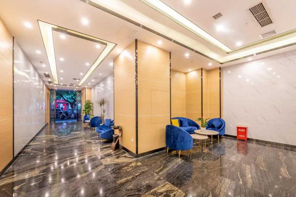 Чунцин: Starway Hotel Chongqing Guanyin Bridge Pedestrian Street