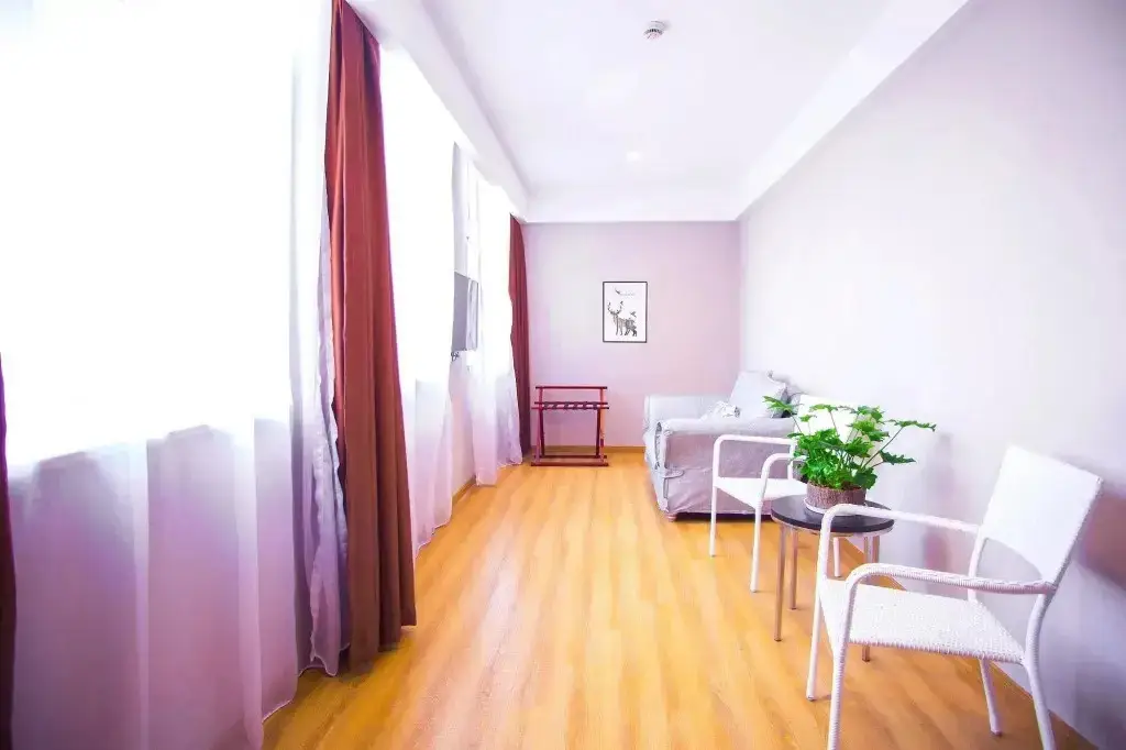 Уси: Elan Inn Changzhou Dinosaur Park Hotel