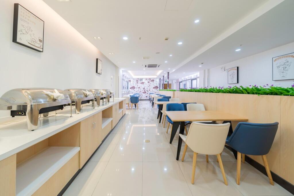 Шанхай: Hanting Hotel Shanghai Zhoupu Xiaoshanghai Walking Street