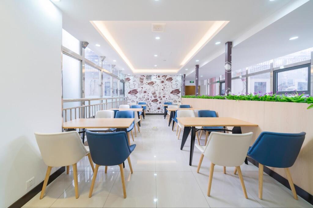 Шанхай: Hanting Hotel Shanghai Zhoupu Xiaoshanghai Walking Street