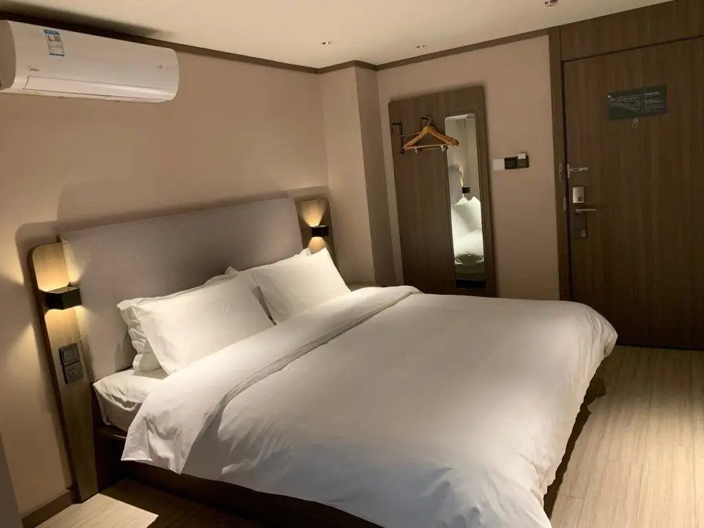 Цзаочжуан: Hanting Hotel Tengzhou Longquan Road