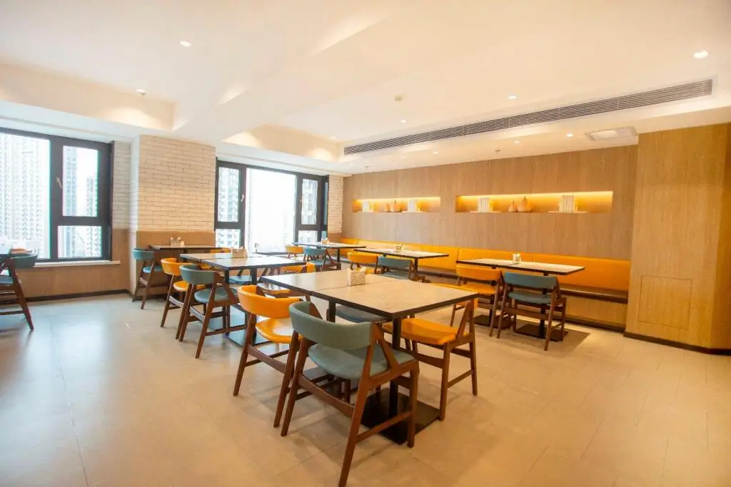 Харбин: Hanting Premium Hotel Harbin West Railway Station