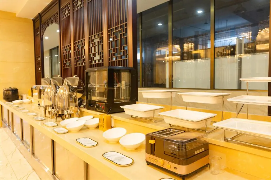 Синьян: Starway Hotel Xinyang Beili Jiaoqiao