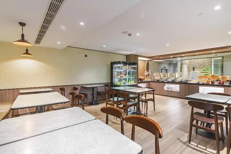 Шанхай: Hanting Hotel Shanghai Hongqiao Tianshan Road