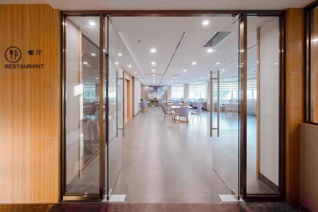 Мейчжу: Starway Hotel Fengshun JInda Hot Spring