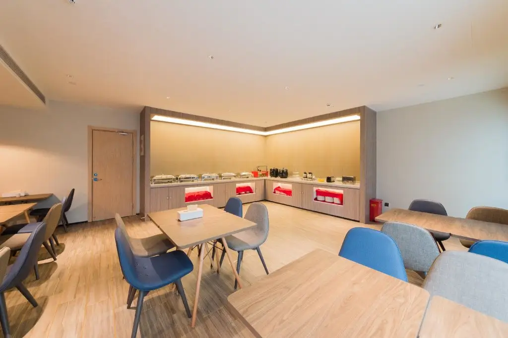 Уси: Hanting Hotel Wuxi Lingshan Scenic Spot