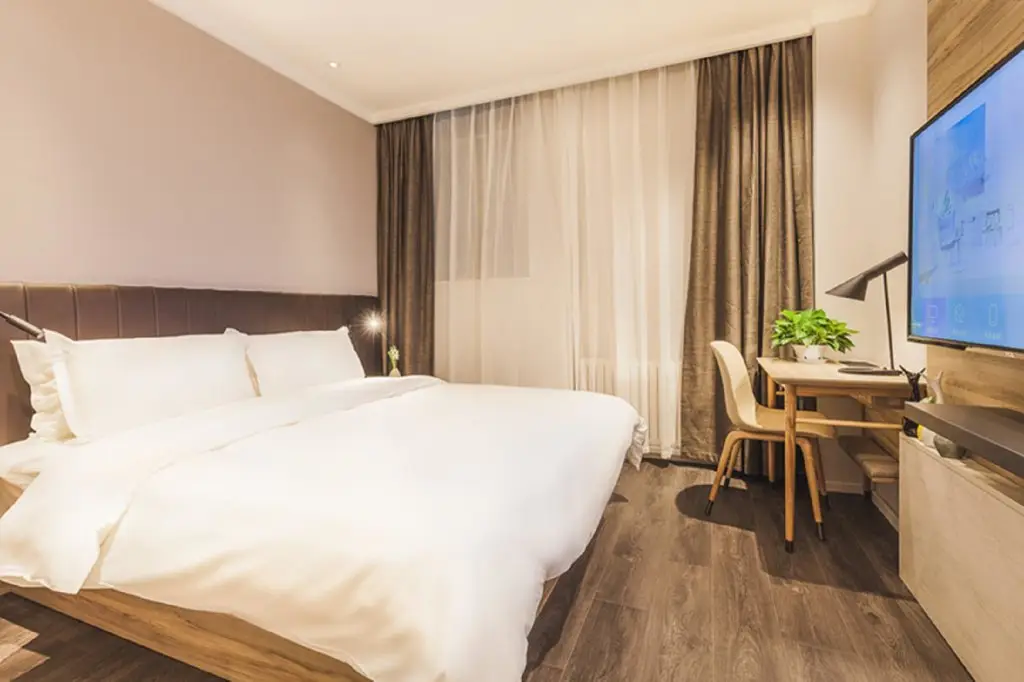 Таншань: Hanting Premium Hotel Tangshan Railway Station