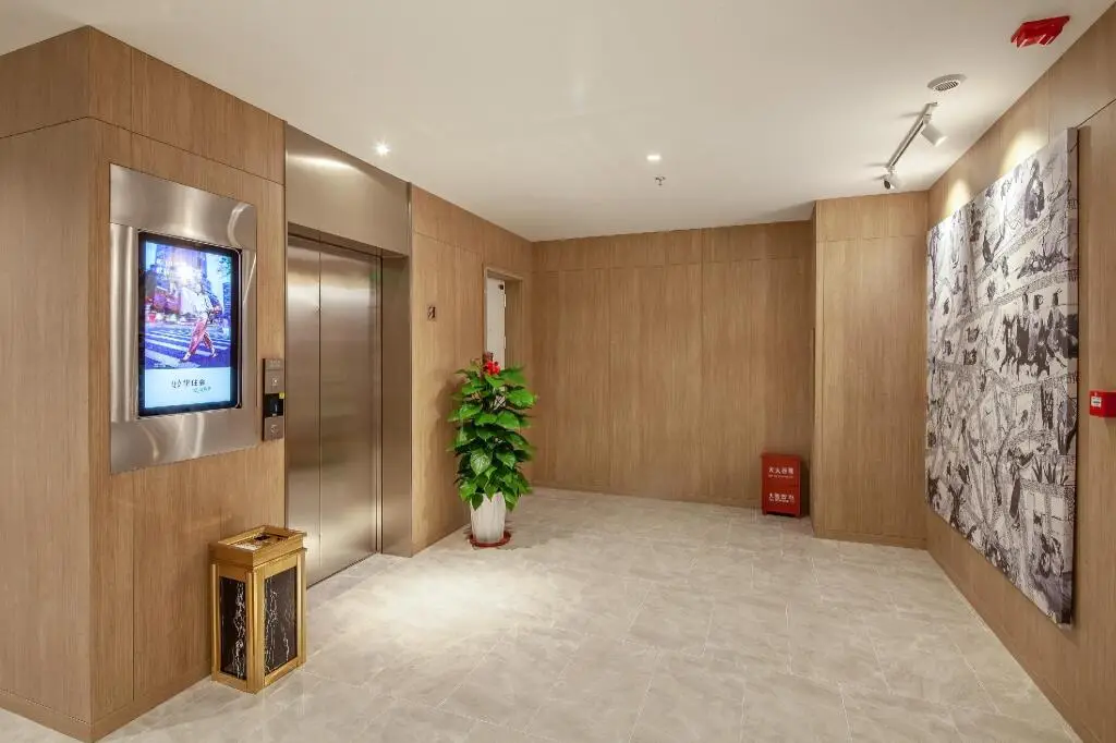 Циндао: Hanting Premium Hotel Qingdao Taidong Metro Station