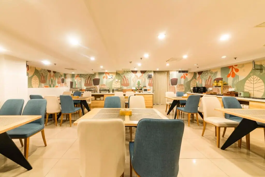 Цзинань: Hanting Hotel Jinan Qianfoshan