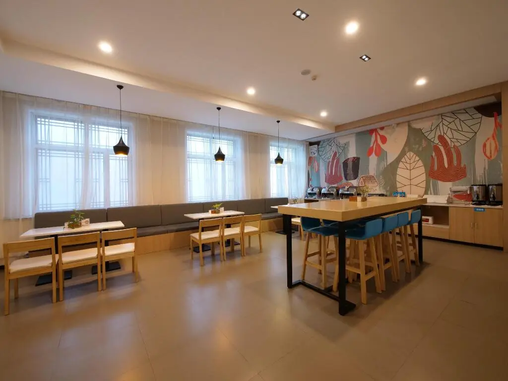 Цюаньшань: Hanting Hotel Ulanqab Jining Huai Yuan Nan Lu