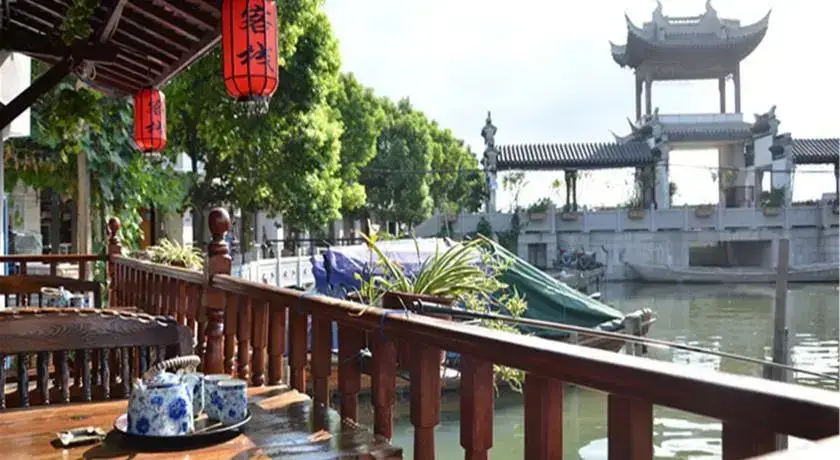 Шанхай: Zhou Zhuang Zhen Feng Inn