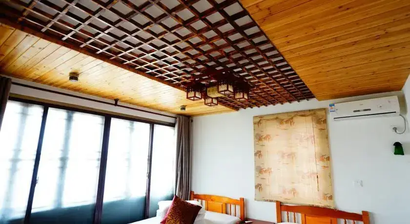 Шанхай: Zhou Zhuang Zhen Feng Inn