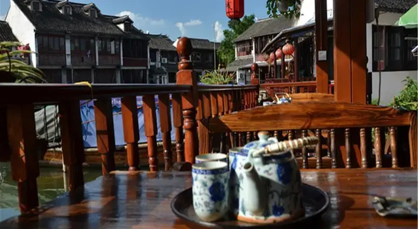 Шанхай: Zhou Zhuang Zhen Feng Inn
