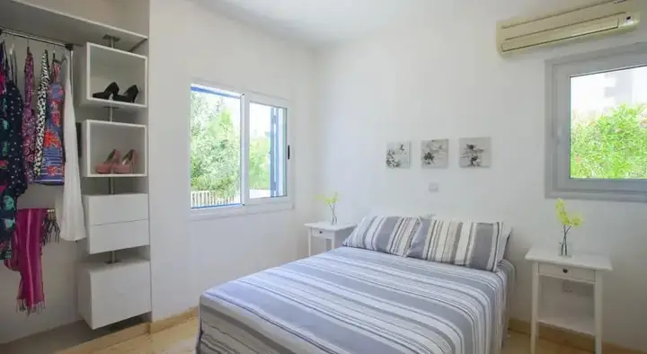 Протарас: Thalia Villa