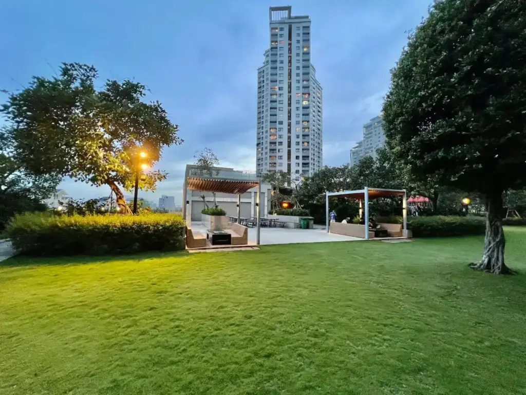 Хошимин: Diamond Island Luxury Riverside Apartment