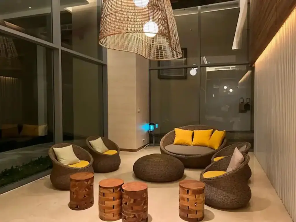 Хошимин: Diamond Island Luxury Riverside Apartment