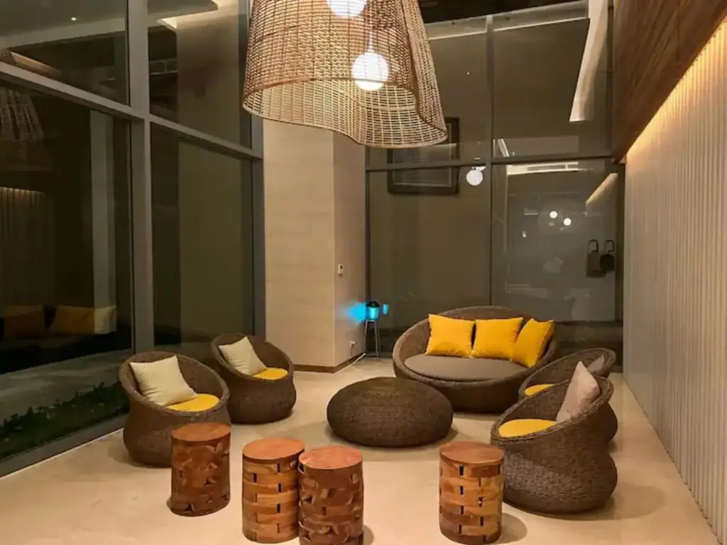 Хошимин: Diamond Island Luxury Riverside Apartment
