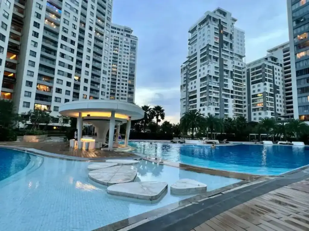 Хошимин: Diamond Island Luxury Riverside Apartment