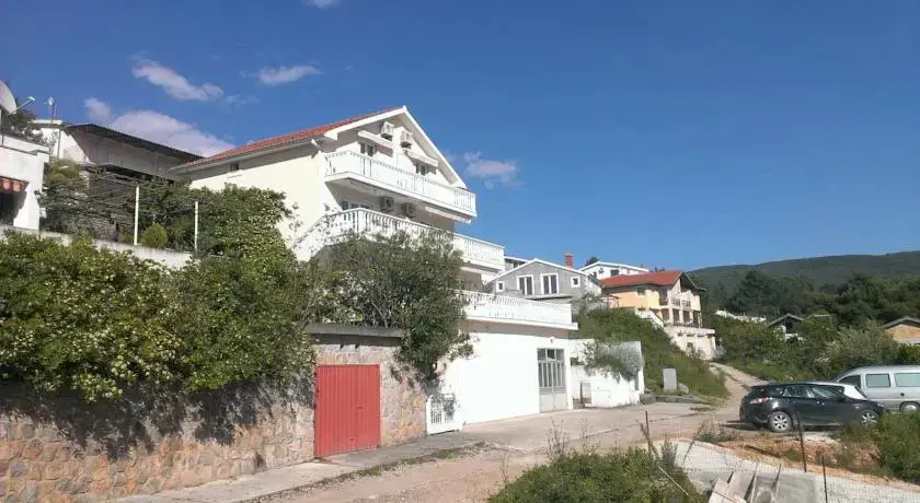 Бигово: Apartments Sofija