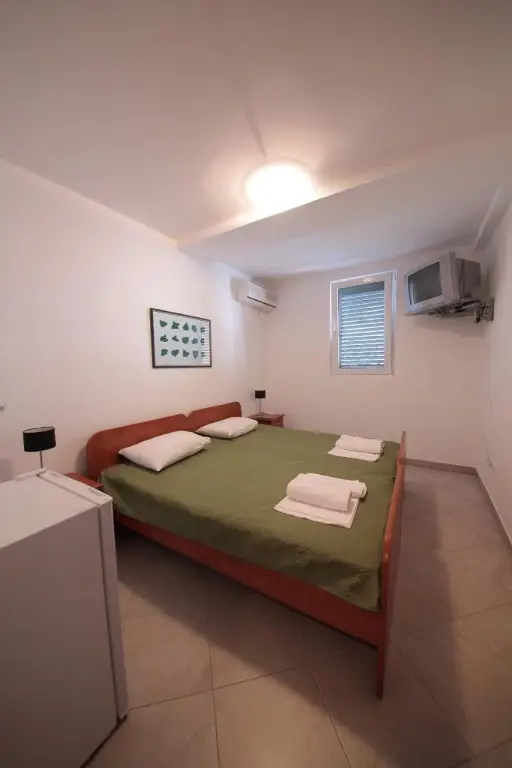 Петровац: Guest house Zenović