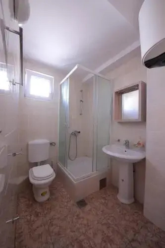 Петровац: Guest house Zenović