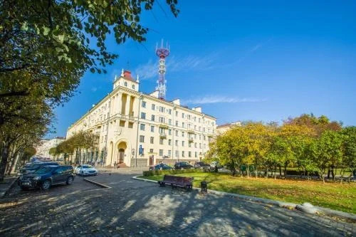 Минск: Aparton Karla Marksa Ulitsa