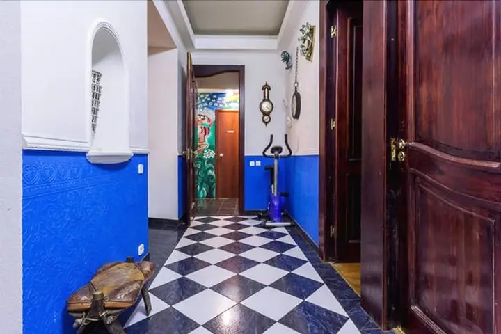 Санкт-Петербург: March Hare Hostel