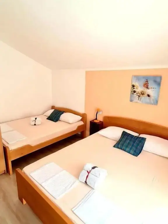 Будва: Accommodation Petrović