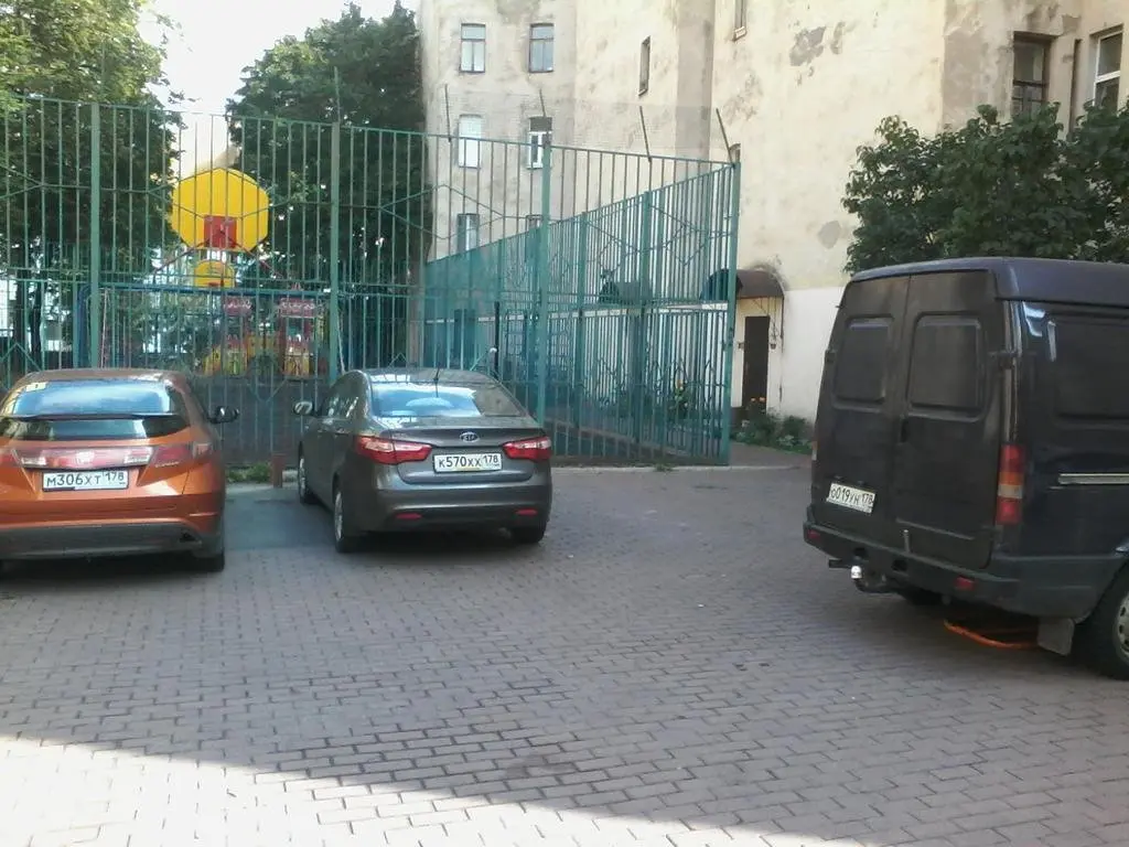 Санкт-Петербург: Меблированные комнаты Pushka