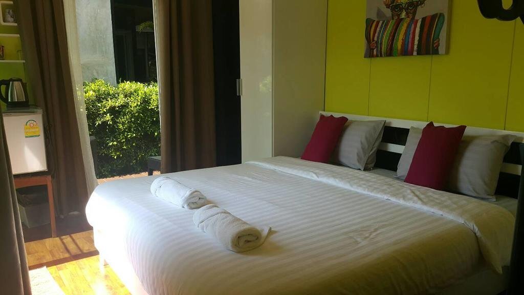 Чаам: Hubkapong Resort & Spa