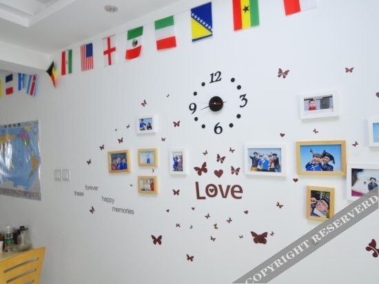 Куньмин: Both Side of Love Youth Hostel